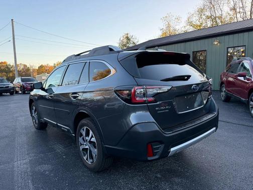 2021 Subaru Outback Touring XT