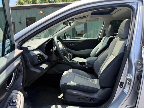 Ice Silver Metallic 2025 Subaru Outback Premium