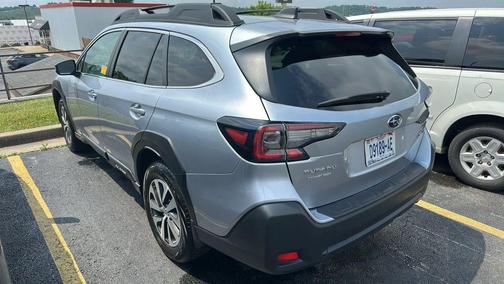 Ice Silver Metallic 2025 Subaru Outback Premium