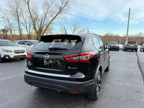2020 Nissan Rogue Sport SL