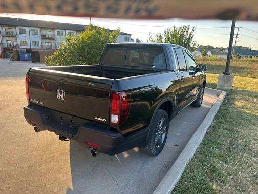 Crystal Black Pearl 2023 Honda Ridgeline RTL