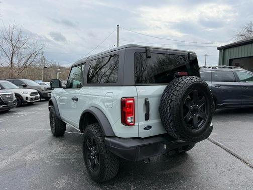 2022 Ford Bronco Black Diamond
