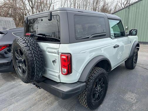 2022 Ford Bronco Black Diamond