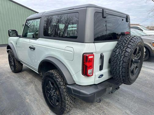 2022 Ford Bronco Black Diamond
