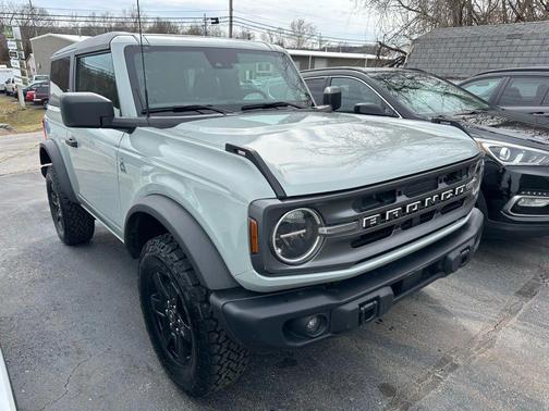 2022 Ford Bronco Black Diamond