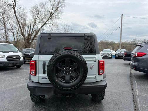 2022 Ford Bronco Black Diamond