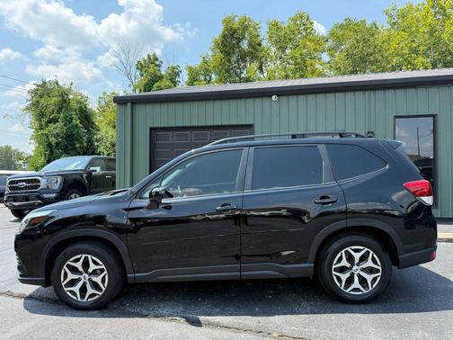 2024 Subaru Forester Sport