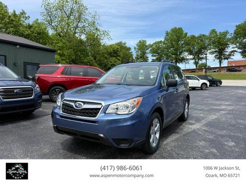 Blue 2015 Subaru Forester 2.5i