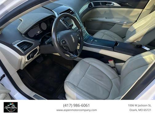 2013 Lincoln MKZ Base