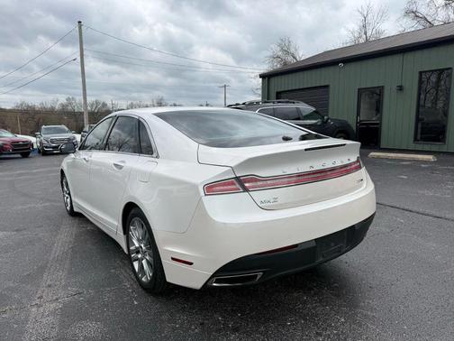 2013 Lincoln MKZ Base