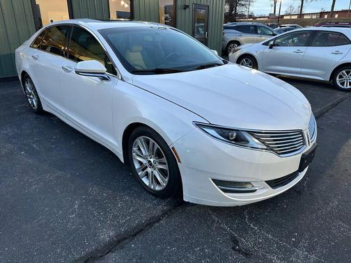 2013 Lincoln MKZ Base