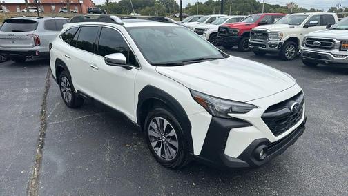 Crystal White Pearl 2025 Subaru Outback Touring
