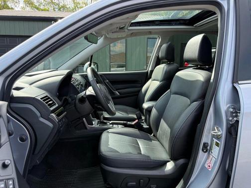 2017 Subaru Forester 2.5i Touring