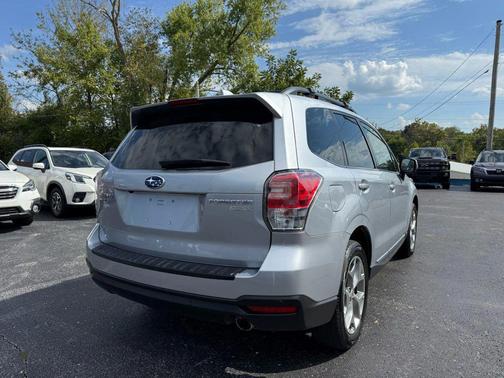 2017 Subaru Forester 2.5i Touring
