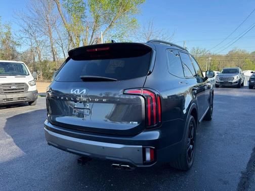 Gravity Gray 2023 Kia Telluride EX X-Line