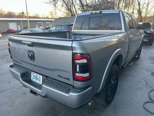 2020 RAM 2500 Laramie Crew Cab 4X4 6'4' Box