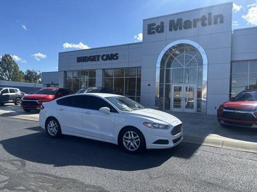 2015 Ford Fusion SE