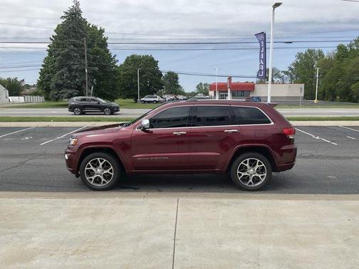 Velvet Red Pearlcoat 2019 Jeep Grand Cherokee Overland