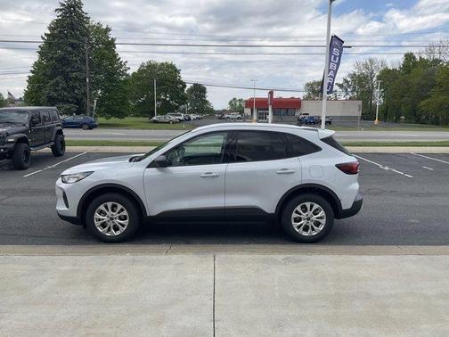Silver Metallic 2025 Ford Escape Active