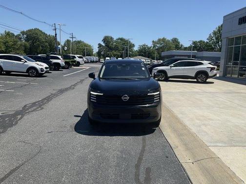 Super Black 2025 Nissan Kicks SV