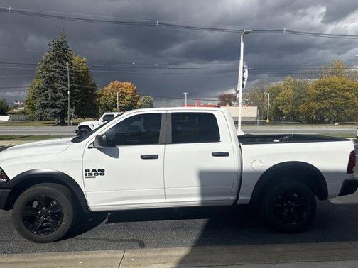 2024 RAM 1500 Classic SLT