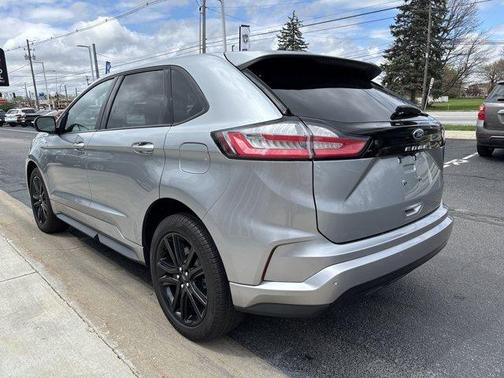 2024 Ford Edge ST Line