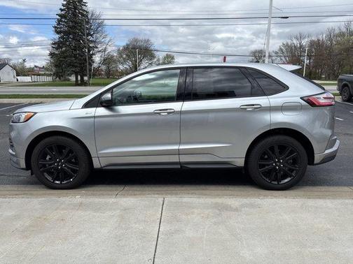2024 Ford Edge ST Line