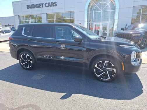 2024 Mitsubishi Outlander SE Black Edition