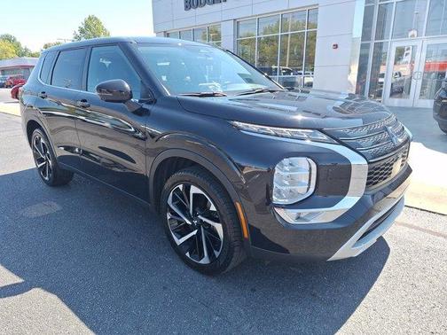 2024 Mitsubishi Outlander SE Black Edition