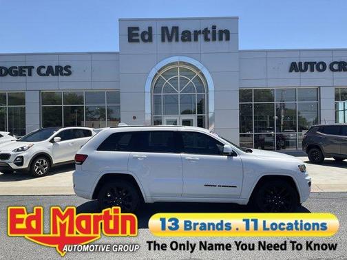Bright White Clearcoat 2018 Jeep Grand Cherokee Altitude
