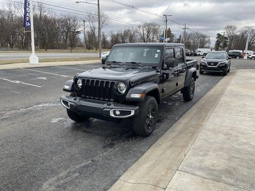 2023 Jeep Gladiator Sport