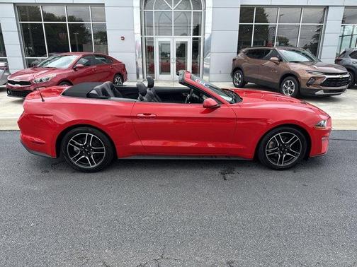 2022 Ford Mustang EcoBoost Premium