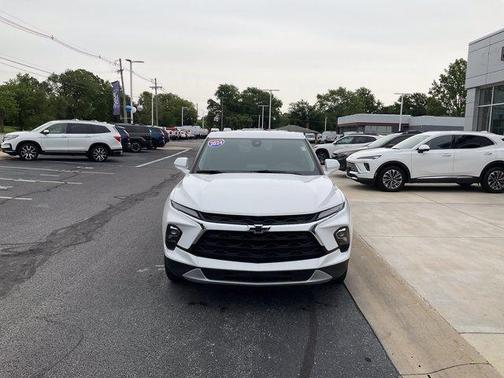 Summit White 2024 Chevrolet Blazer LT