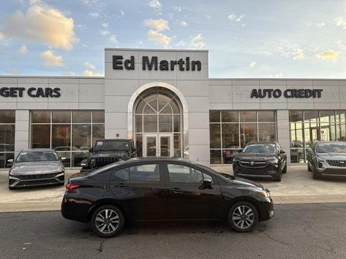 2023 Nissan Versa 1.6 SV