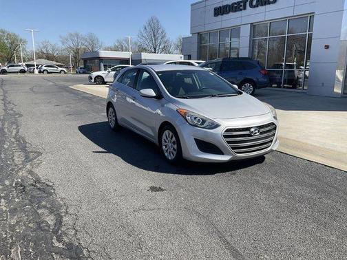 2017 Hyundai Elantra GT Base