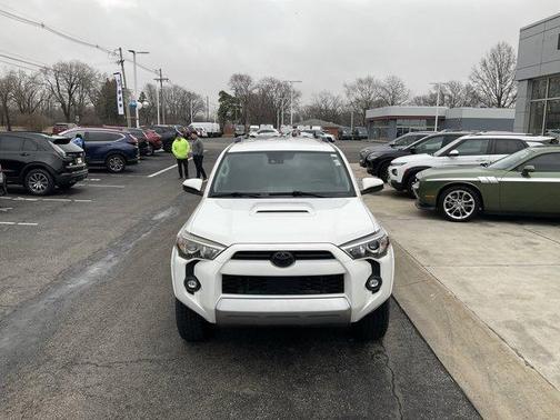 2021 Toyota 4Runner TRD Off Road