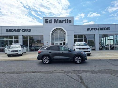 2020 Ford Escape SEL