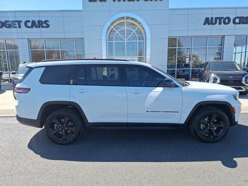 2021 Jeep Grand Cherokee L Laredo