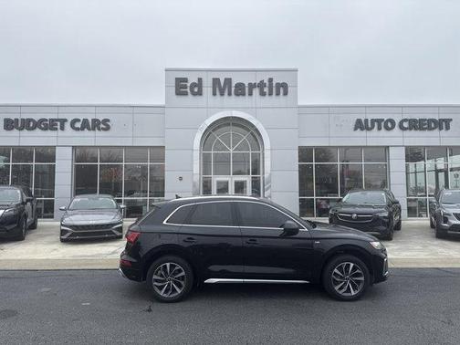 2023 Audi Q5 45 S line Premium Plus