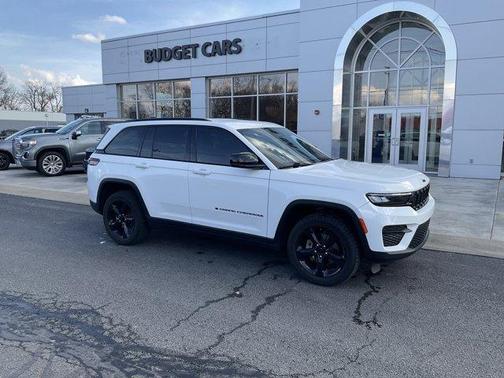 2023 Jeep Grand Cherokee Altitude