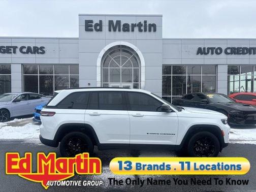 2024 Jeep Grand Cherokee Laredo