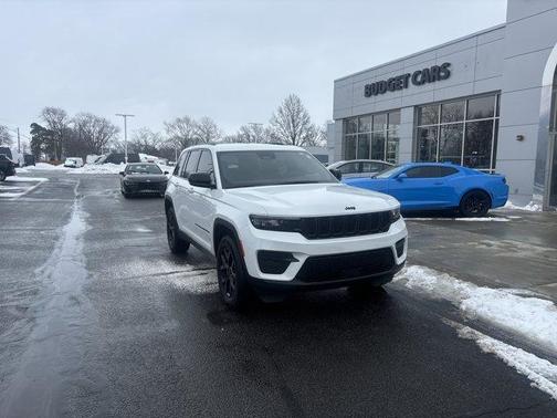 2024 Jeep Grand Cherokee Laredo