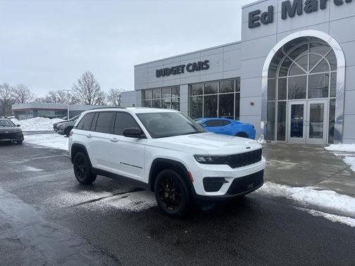 2024 Jeep Grand Cherokee Laredo