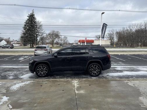 2021 GMC Acadia SLE