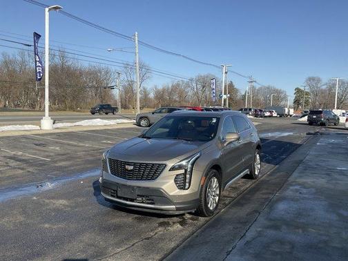 2020 Cadillac XT4 Premium Luxury