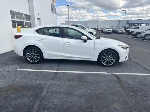 Snowflake White Pearl Metallic 2018 Mazda Mazda3 Grand Touring