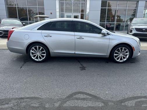 2016 Cadillac XTS Luxury Collection