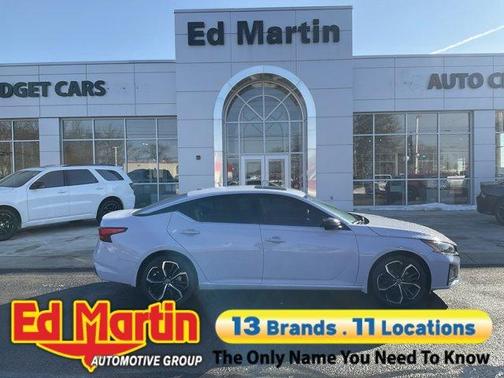 2025 Nissan Altima SR