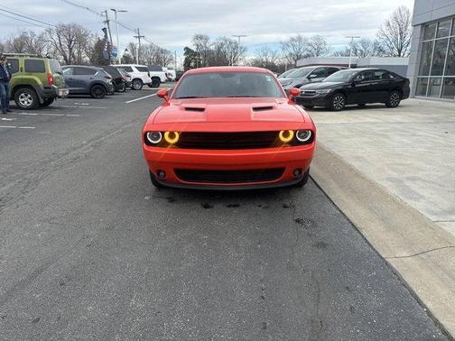 2022 Dodge Challenger SXT