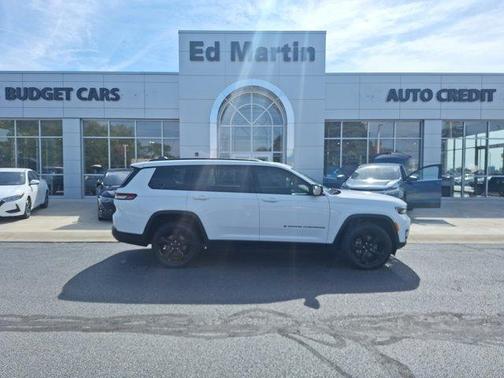 2023 Jeep Grand Cherokee L Laredo